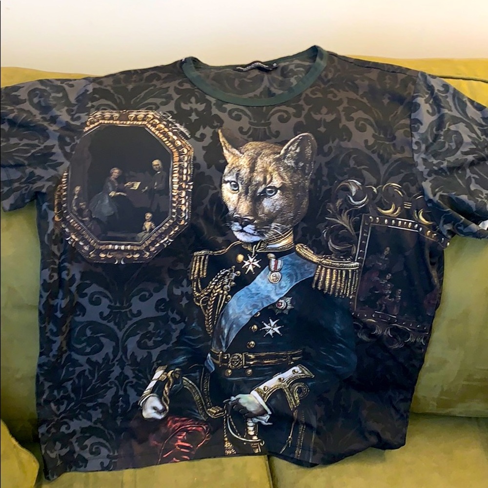 Dolce and Gabbana t shirt